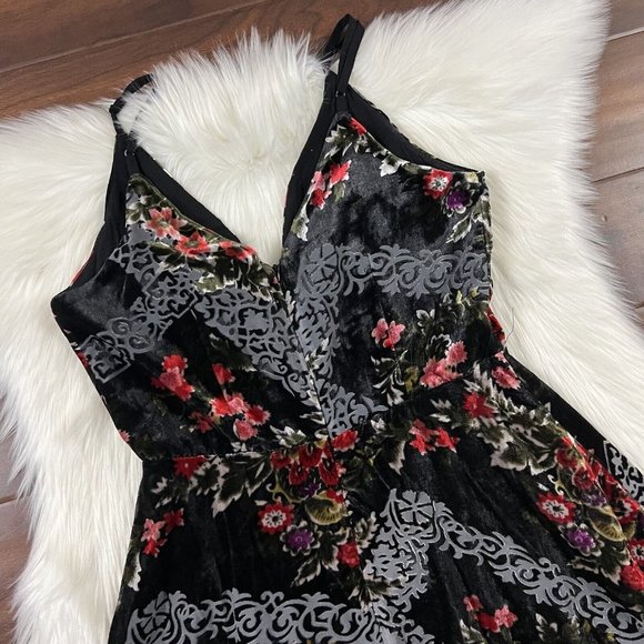 Anthropologie Black and Red Patterned Midi Dress - Picture 9 of 10